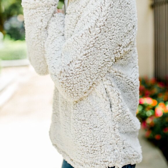 Thread and Supply Wubby Fleece Quarter Zip Soft Fuzzy Faux Fur Cozy Pullover Lar - Picture 16 of 16